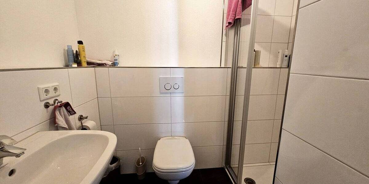 Etagenwohnung Solingen Ohligs-Aufderhöhe - 3 Zimmer, 94 m&sup2;, 1.222&euro; | Angebot:26543227