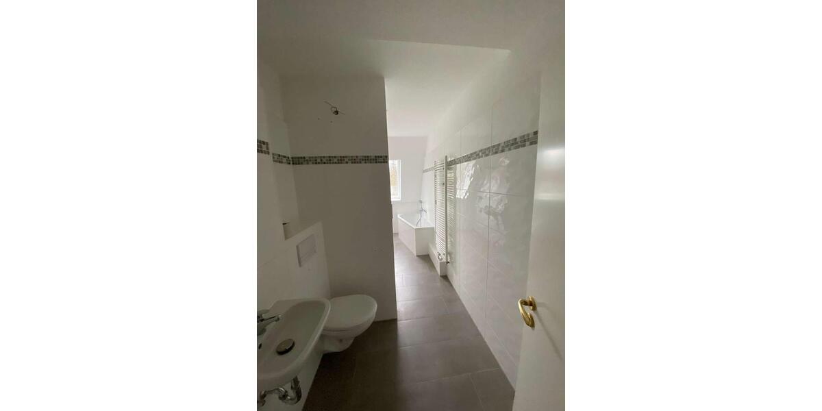 Sehr helle 2-Raum Wohnung mit großem Balkon in Zeuthen 2 zimmer