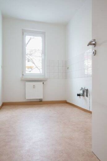 Etagenwohnung Oschatz Zschöllau - 3 Zimmer, 60 m&sup2;, 340&euro; | Angebot:25665987