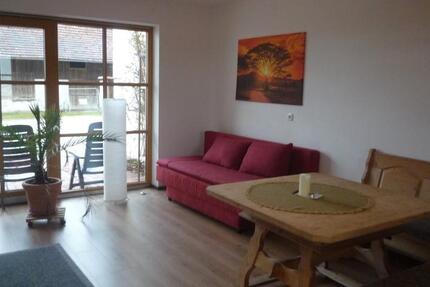 Wohnung Adlkofen - 4 Zimmer, 65 m&sup2;, 300&euro; | Angebot:26120696