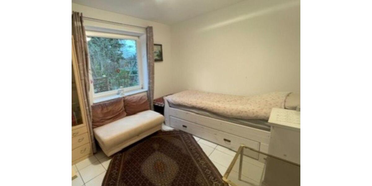Wohnen auf Zeit Hamburg Stellingen - 1 Zimmer, 100 m&sup2;, 85&euro; | Angebot:26265332