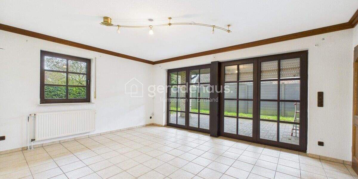 Etagenwohnung Lingen (Ems) Laxten - 4 Zimmer, 141 m&sup2;, 1.150&euro; | Angebot:26158086