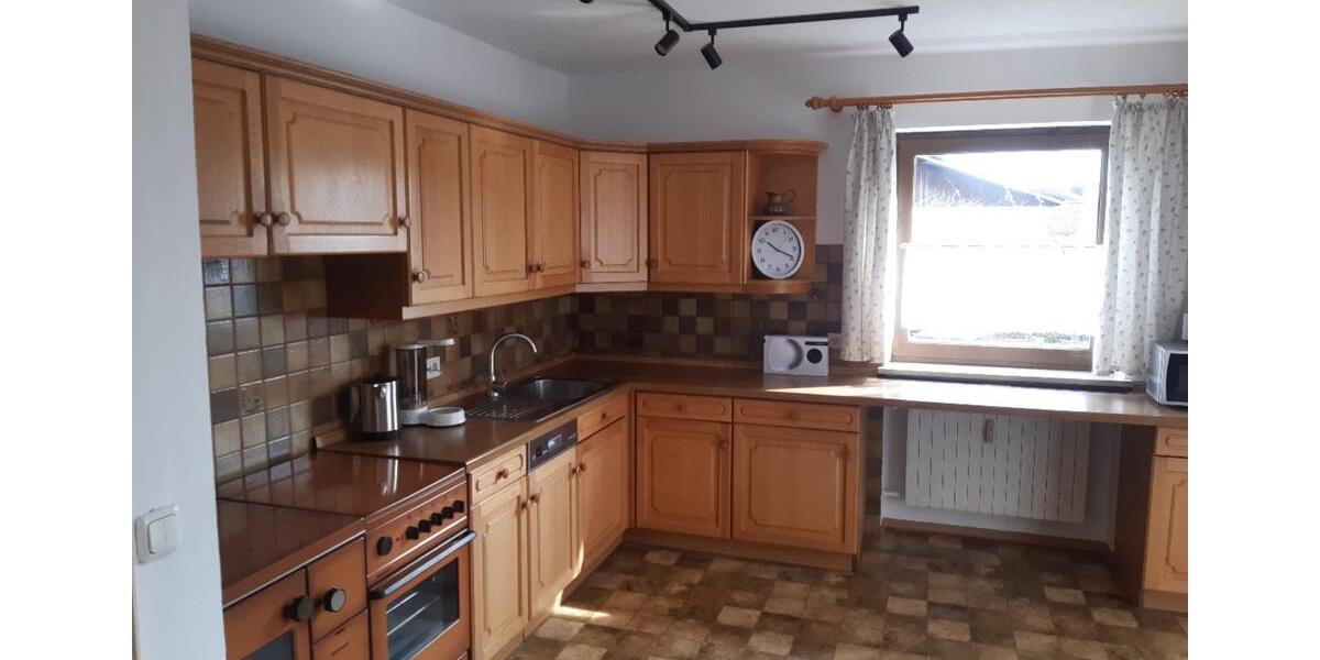 Wohnen auf Zeit Pfaffing - 4 Zimmer, 96 m&sup2;, 1.100&euro; | Angebot:25901289