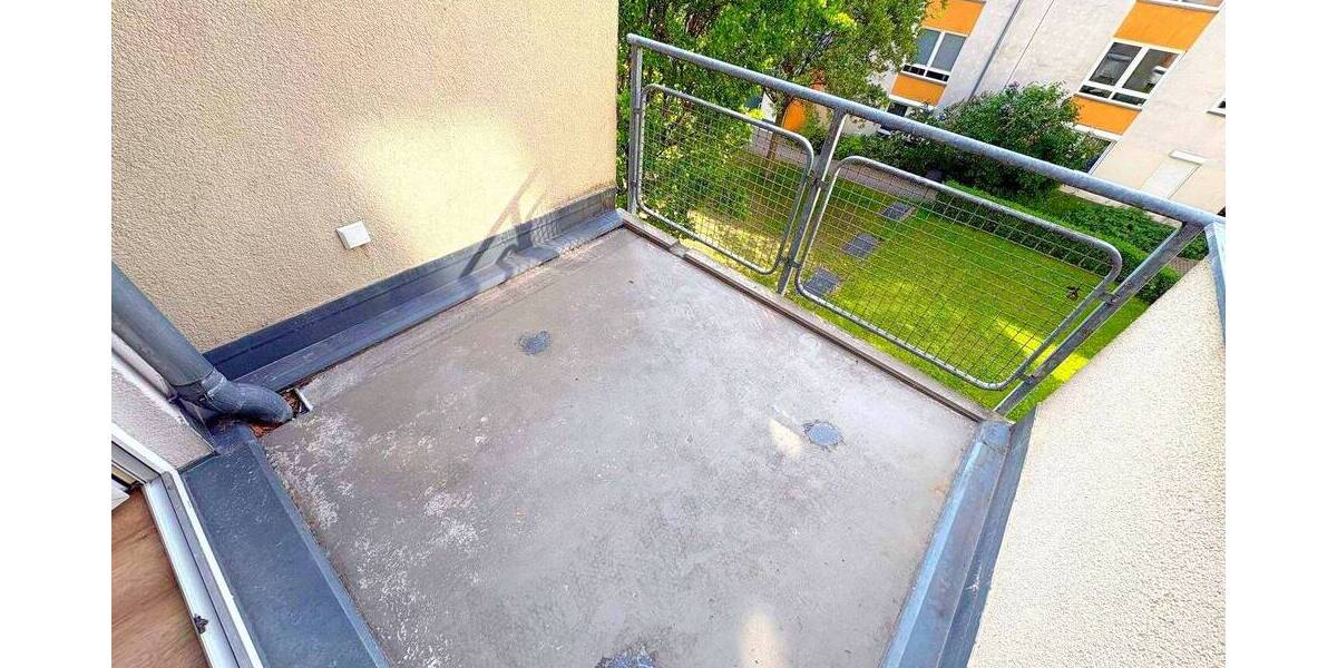 Etagenwohnung Berlin Johannisthal - 3 Zimmer, 84 m&sup2;, 960&euro; | Angebot:26692602