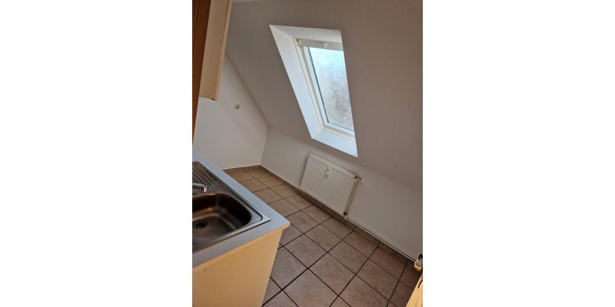 Dachgeschoßwohnung Ludwigslust - 2 Zimmer, 50 m&sup2;, 400&euro; | Angebot:26090230