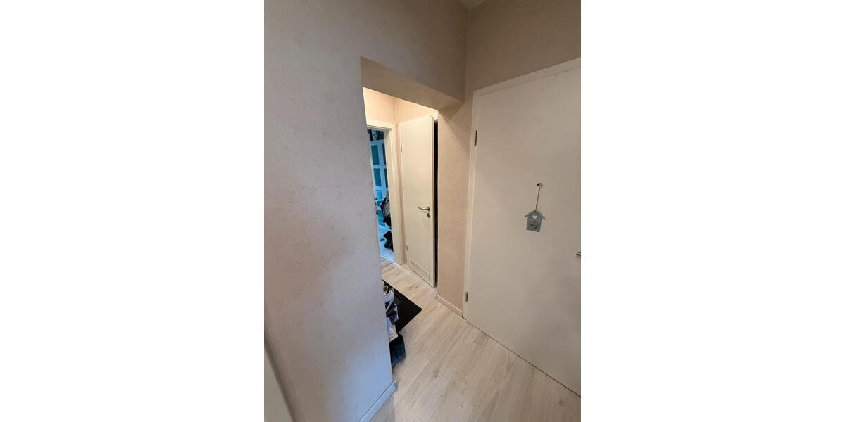 Erdgeschoßwohnung Wolfsburg Alt-Wolfsburg - 4 Zimmer, 75 m&sup2;, 660&euro; | Angebot:26043011