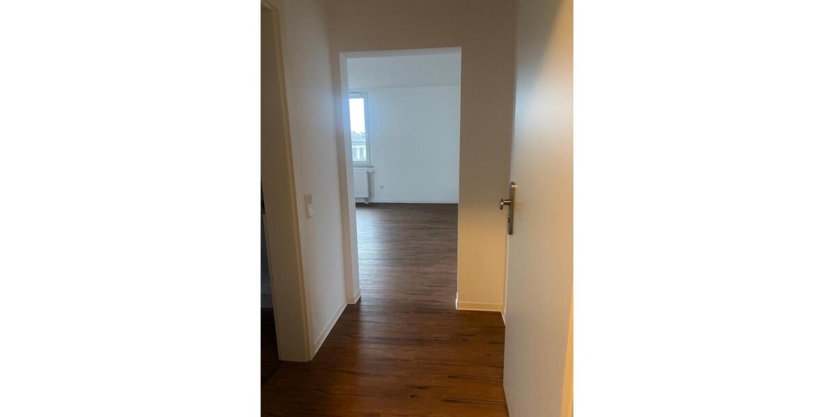 Etagenwohnung Duisburg Walsum - 2 Zimmer, 84 m&sup2;, 735&euro; | Angebot:25961211