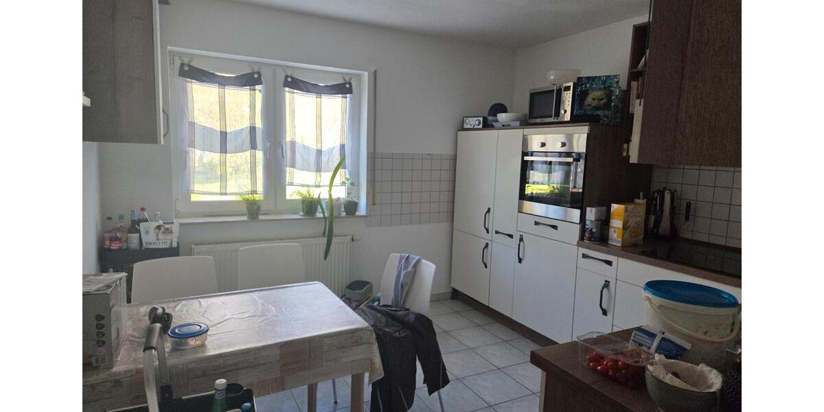 Etagenwohnung Floh-Seligenthal Seligenthal - 3 Zimmer, 88 m&sup2;, 560&euro; | Angebot:26431101