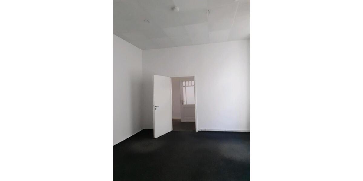 Etagenwohnung Leer (Ostfriesland) - 1 Zimmer, 75 m&sup2;, 390&euro; | Angebot:26120290