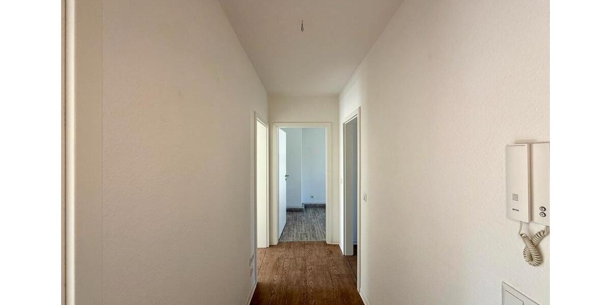 Erdgeschoßwohnung Weißenfels - 3 Zimmer, 58 m&sup2;, 350&euro; | Angebot:26635034