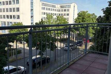 Wohnung zum Mieten in Dresden 420 € 55.91 m²