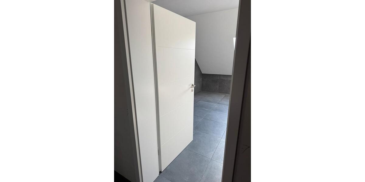 Dachgeschoßwohnung Brachttal - 3 Zimmer, 90 m&sup2;, 630&euro; | Angebot:24893205