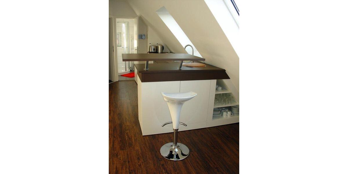 Dachgeschoßwohnung Ahorn - 1 Zimmer, 35 m&sup2;, 500&euro; | Angebot:26086481