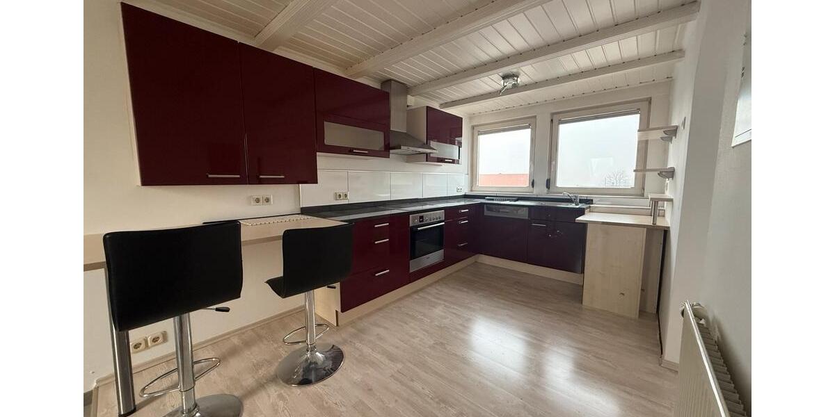 Dachgeschoßwohnung Kehl - 3 Zimmer, 92 m&sup2;, 1.200&euro; | Angebot:24361363