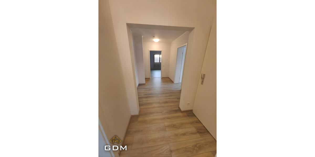 Dachgeschoßwohnung Lorsch - 4 Zimmer, 110 m&sup2;, 1.700&euro; | Angebot:24765747