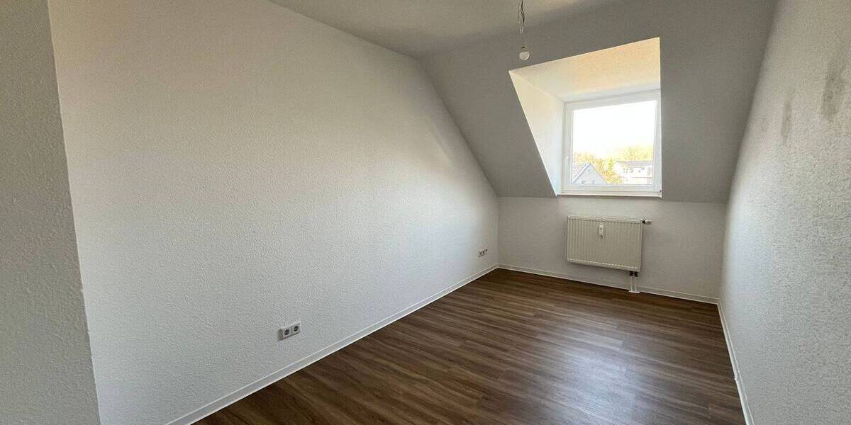 Etagenwohnung Chemnitz Borna-Heinersdorf - 3 Zimmer, 75 m&sup2;, 469&euro; | Angebot:26205436