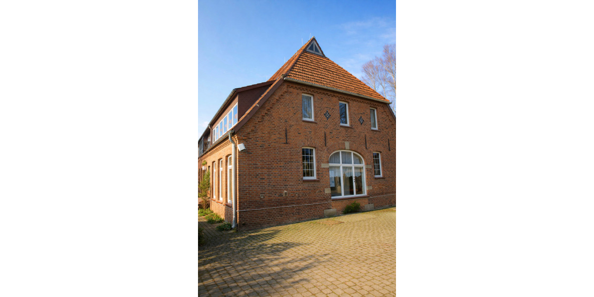 Dachgeschoßwohnung Hatten - 3 Zimmer, 115 m&sup2;, 945&euro; | Angebot:24615838