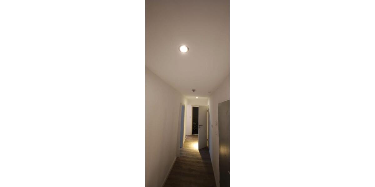 Dachgeschoßwohnung Bremerhaven - 3 Zimmer, 94 m&sup2;, 650&euro; | Angebot:26151275