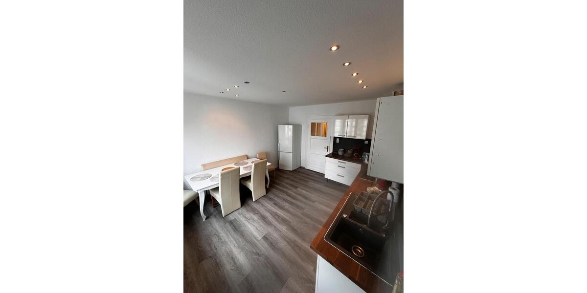 Wohnen auf Zeit Gelsenkirchen - 2.5 Zimmer, 70 m&sup2;, 1.200&euro; | Angebot:25797995