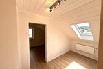 Doppelhaushälfte Iserlohn - 8 Zimmer, 155 m&sup2;, 1.399&euro; | Angebot:26248494