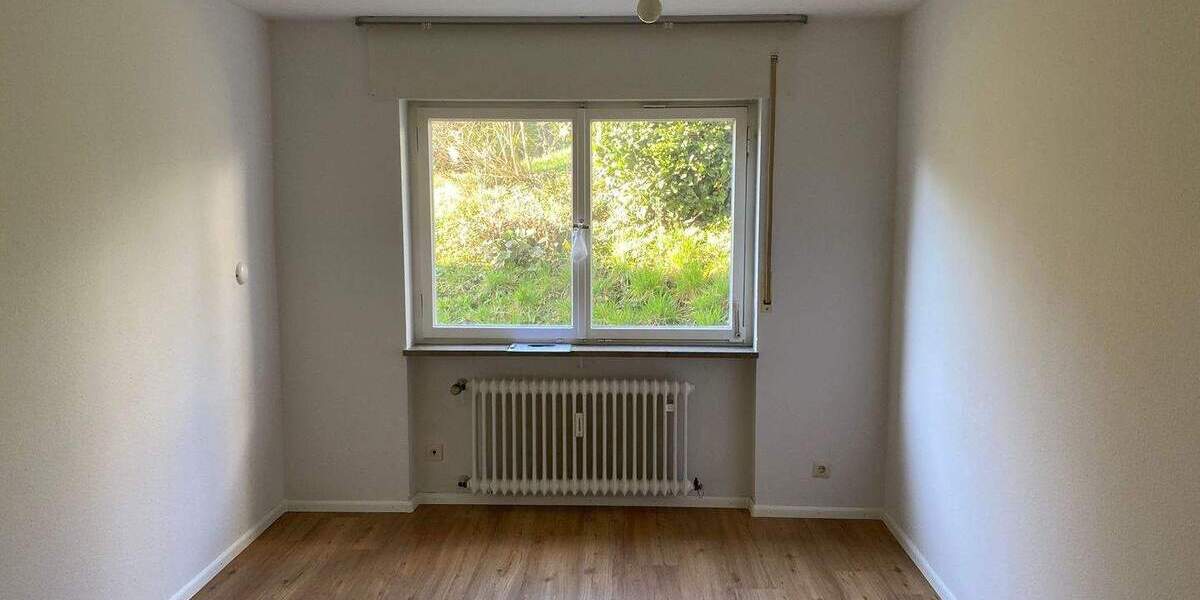 Etagenwohnung Weil am Rhein - 3 Zimmer, 72 m&sup2;, 900&euro; | Angebot:25703783