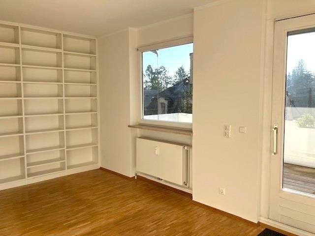 Etagenwohnung Wiesbaden Nordost - 4 Zimmer, 126 m&sup2;, 2.200&euro; | Angebot:24762406