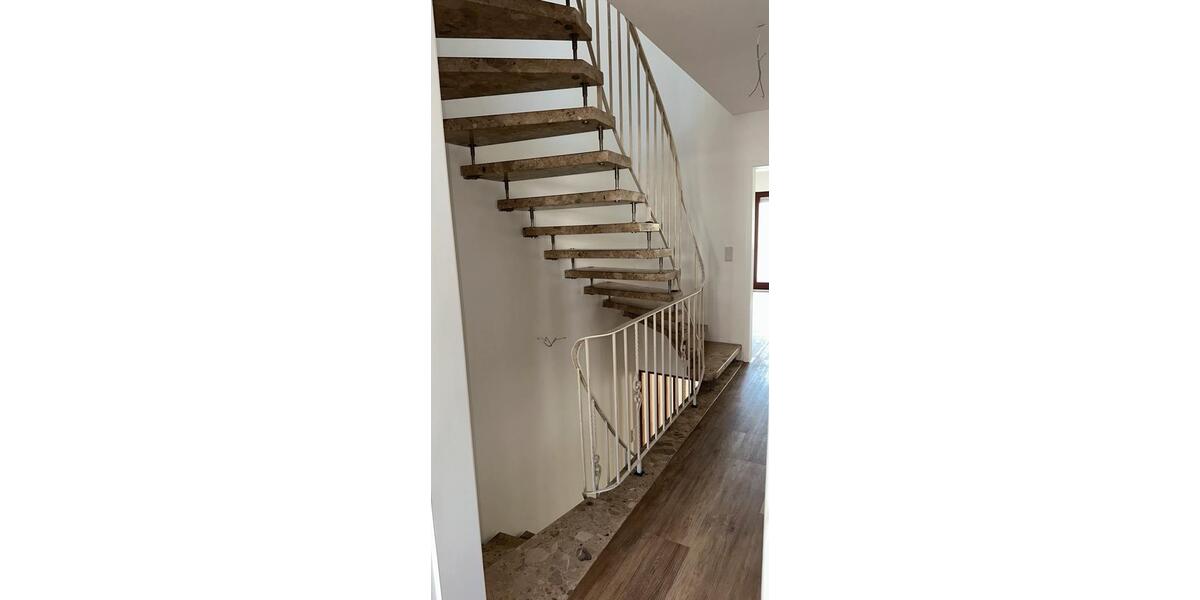 Reihenhaus Fulda Fulda-Galerie - 5 Zimmer, 142 m&sup2;, 2.200&euro; | Angebot:25633305