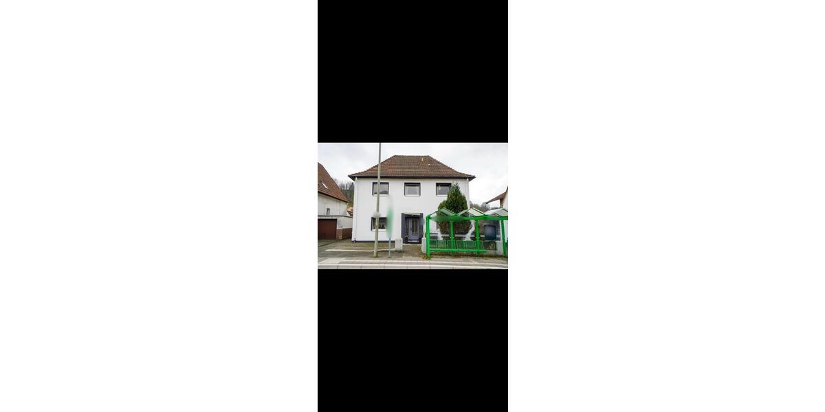 1-Fam. Haus (168qm) zur Miete (in Altenbeken 33184) 8 zimmer