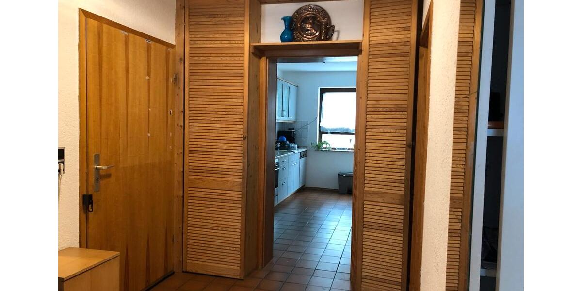 Wohnen auf Zeit Bensheim - 1 Zimmer, 90 m&sup2;, 10&euro; | Angebot:26089946