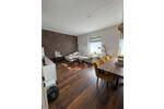 Attraktive 3-Zimmer-Erdgeschoßwohnung in zentraler Lage - hell, modern & mit Charme!