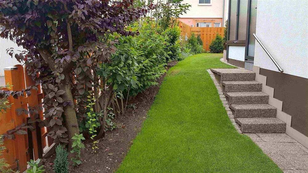 Großzügiges Reiheneckhaus mit Doppelgarage zur Miete direkt in Altdorf 6 zimmer