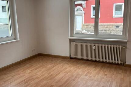 Helle 2-Zimmer Wohnung im EG in zentraler Lage 2 zimmer