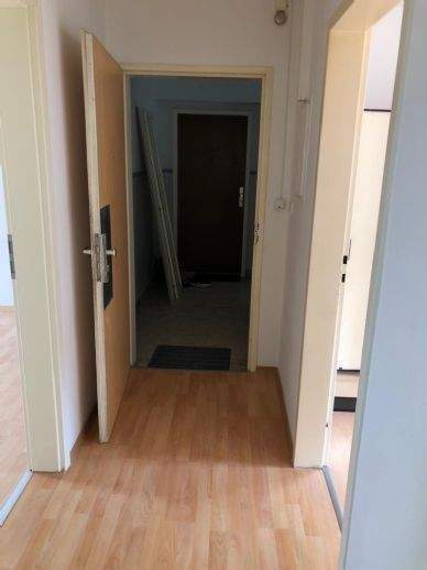 Etagenwohnung Saarbrücken Alt-Saarbrücken - 2 Zimmer, 50 m&sup2;, 330&euro; | Angebot:24408313
