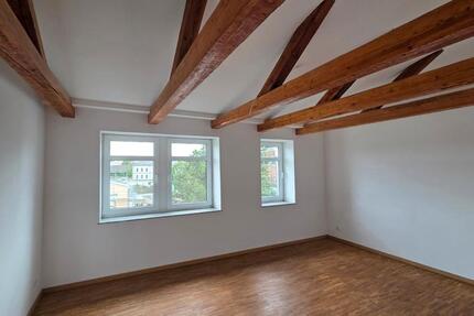 Wohnung Bischofswerda - 5 Zimmer, 120 m&sup2;, 960&euro; | Angebot:27631340