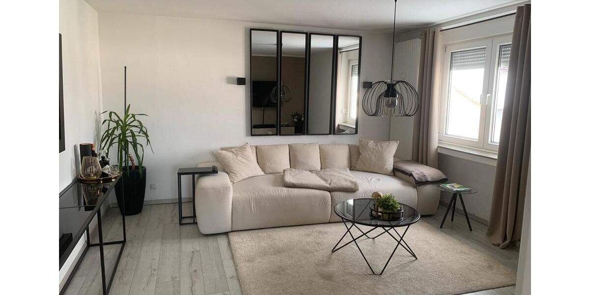 Charmante 2 Zimmer-Wohnung mit Blick auf den Brander Markt 2 zimmer