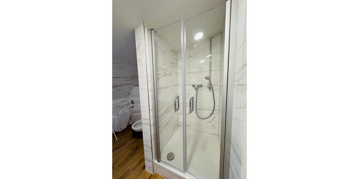 Dachgeschoßwohnung Anklam - 3 Zimmer, 70 m&sup2;, 1.250&euro; | Angebot:26449229