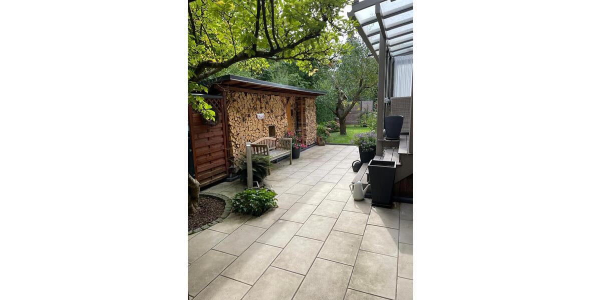 Erdgeschoßwohnung München Allach-Untermenzing - 5 Zimmer, 155 m&sup2;, 3.100&euro; | Angebot:24752689