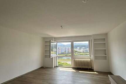 Wohnung Gaggenau - 4 Zimmer, 87 m&sup2;, 908&euro; | Angebot:27072228