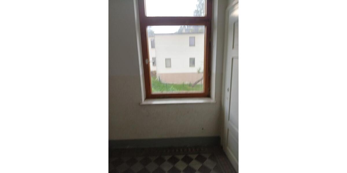 Etagenwohnung Annaberg-Buchholz Buchholz - 5 Zimmer, 118 m&sup2;, 258&euro; | Angebot:25723764