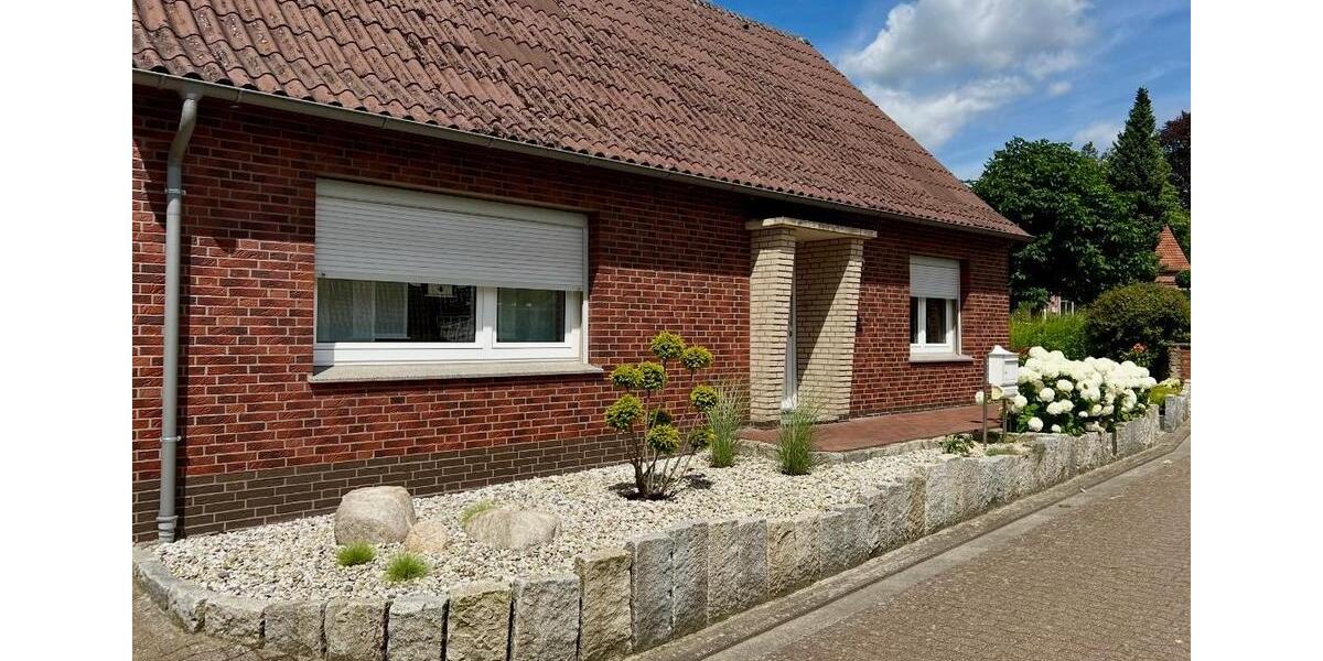 Etagenwohnung Barnstorf - 3 Zimmer, 120 m&sup2;, 700&euro; | Angebot:25045220