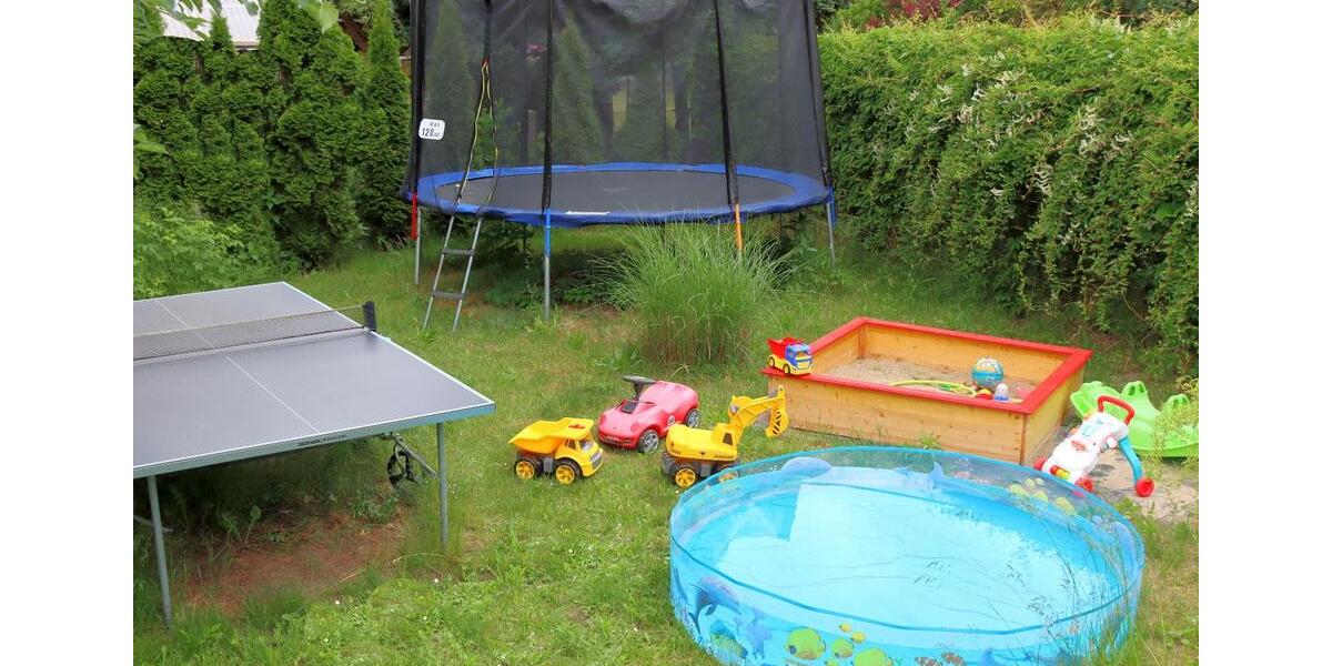 EFH im Grünen mit 600 qm Garten, Sauna v.Privat Bln.Lichtenrade 4 zimmer