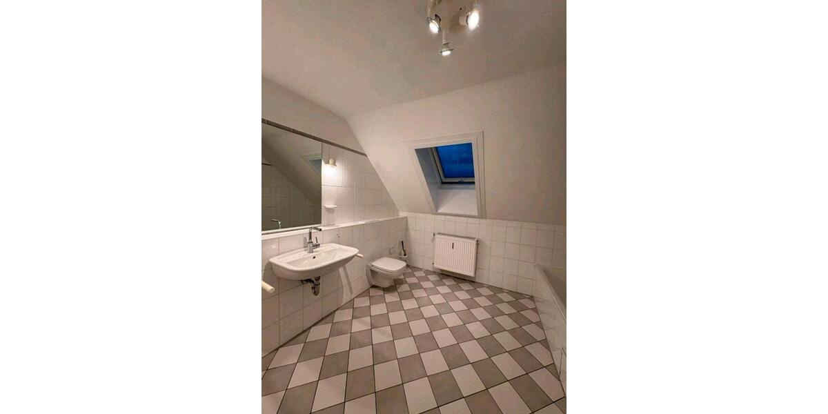 WG Zimmer in 3 Parteien WG 52m2 Jembke mit Garten zimmer