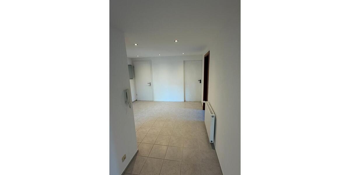 Erdgeschoßwohnung Sonnenbühl - 2 Zimmer, 72 m&sup2;, 850&euro; | Angebot:26250424