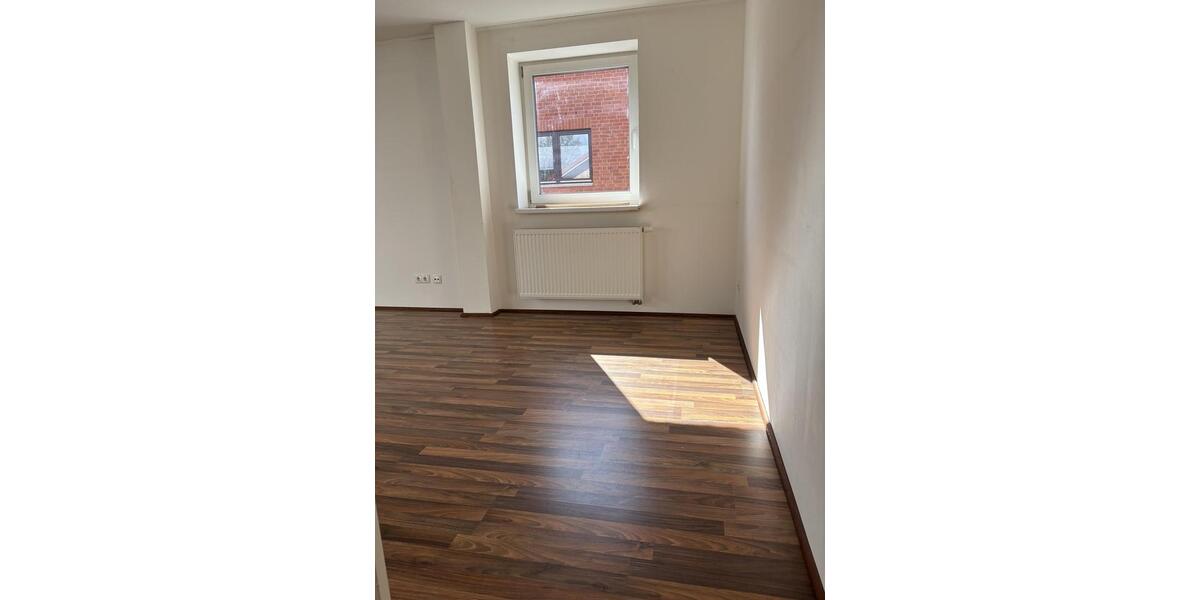 Erdgeschoßwohnung Hamburg Eimsbüttel - 3 Zimmer, 82 m&sup2;, 1.100&euro; | Angebot:26048671