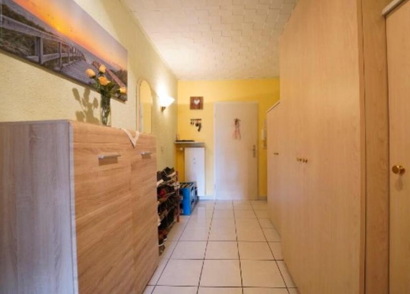 Großzügige 3-Zimmer Wohnung mit Garage und Balkon