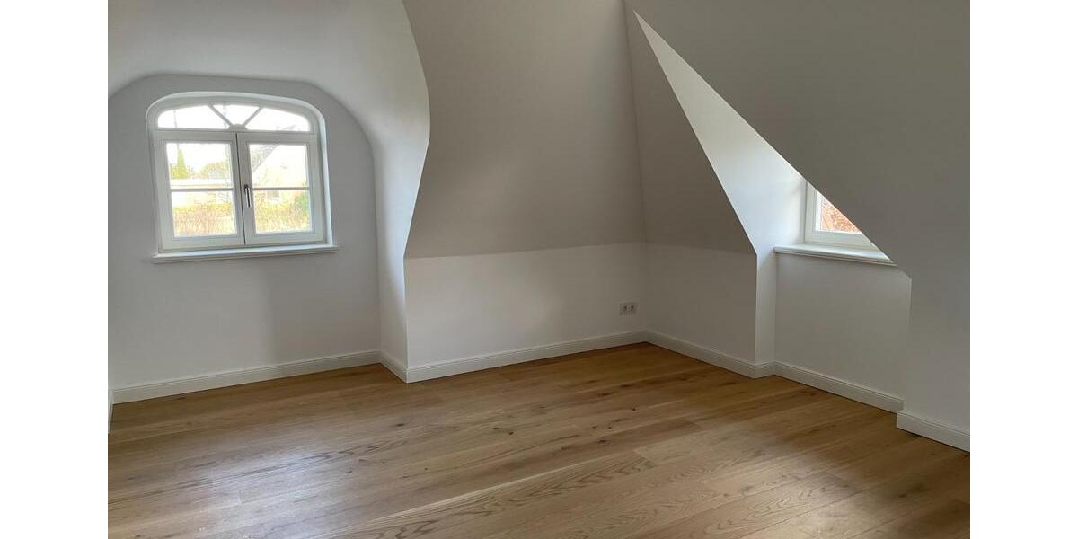 Doppelhaushälfte Osterrönfeld - 4 Zimmer, 150 m&sup2;, 1.850&euro; | Angebot:24803354