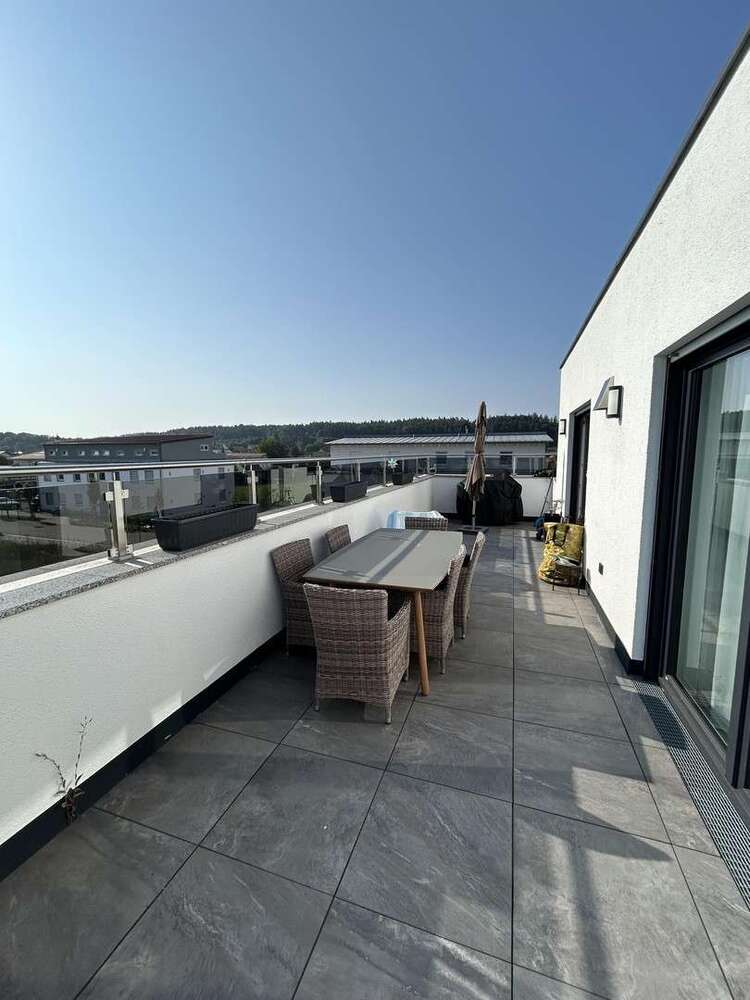 Wohnung zum Mieten in Oberhausen 1.370 € 125 m²