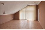 Dachgeschoßwohnung Mönchengladbach Süd - 3.5 Zimmer, 85 m&sup2;, 1.225&euro; | Angebot:25931861
