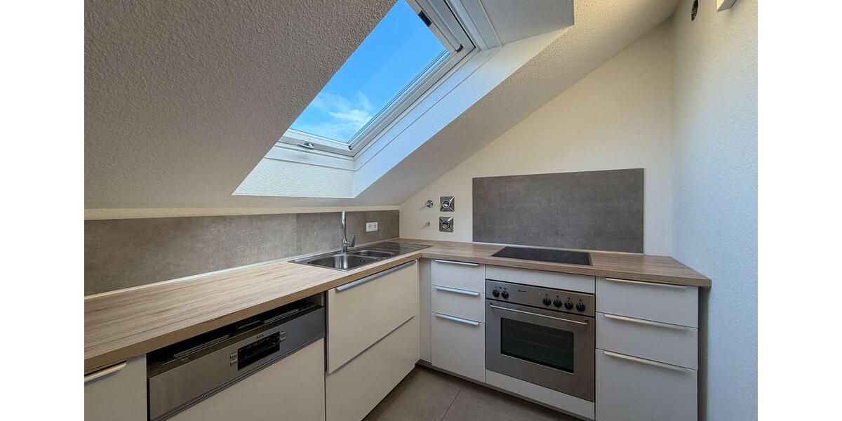 Dachgeschoßwohnung Friedberg (Hessen) - 3 Zimmer, 82 m&sup2;, 1.045&euro; | Angebot:24802461