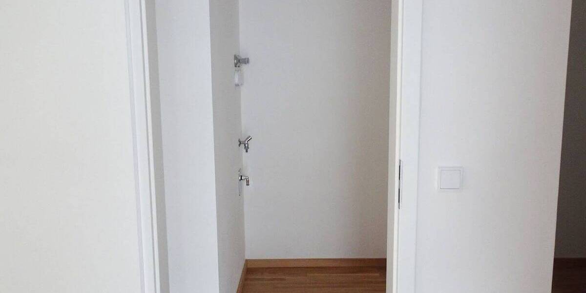 Etagenwohnung Frankfurt am Main Schwanheim - 3 Zimmer, 97 m&sup2;, 1.730&euro; | Angebot:26730736